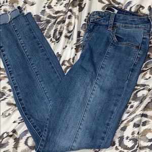 Super cute jeans!!
